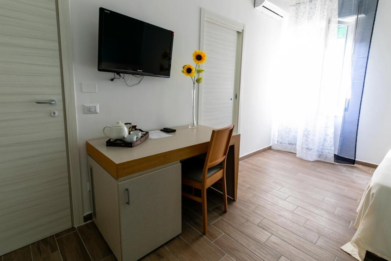 Spira Mirabilis Guest house