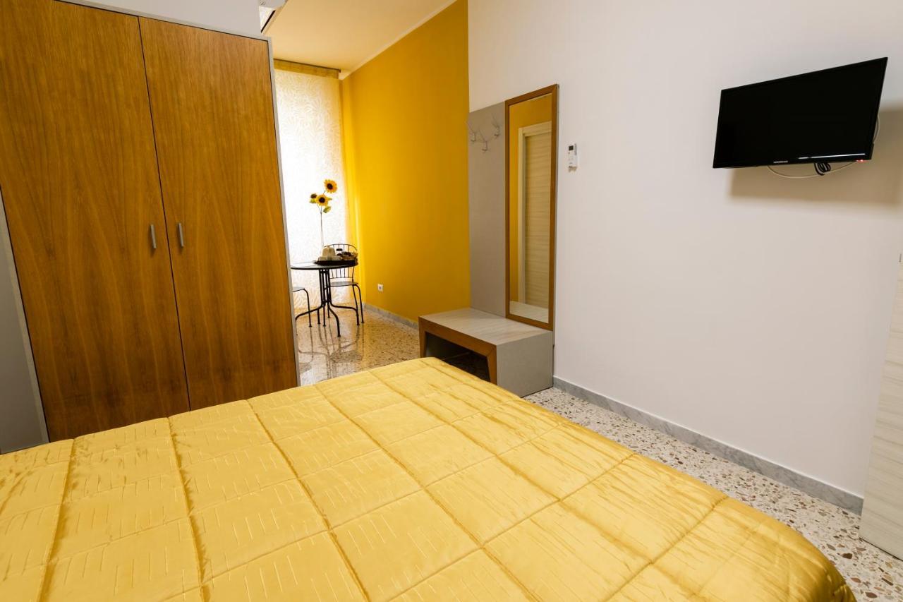 Spira Mirabilis 3* Naples