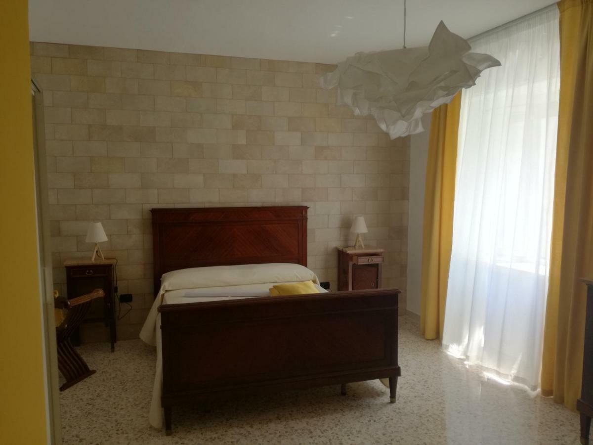 Spira Mirabilis 3* Naples